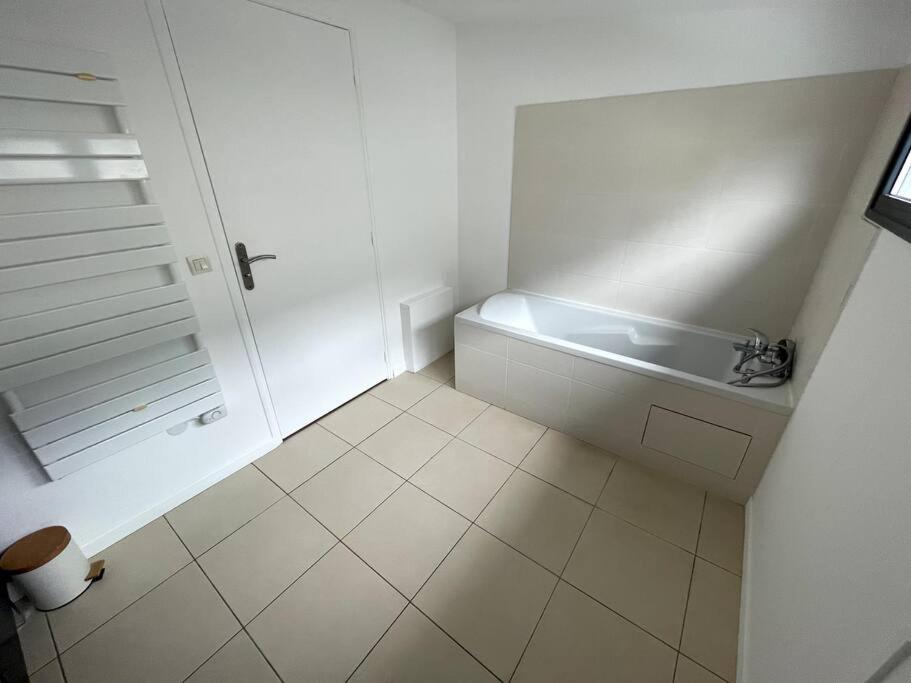 Apartamento Superbe Loft Lumineux A Caen Exterior foto